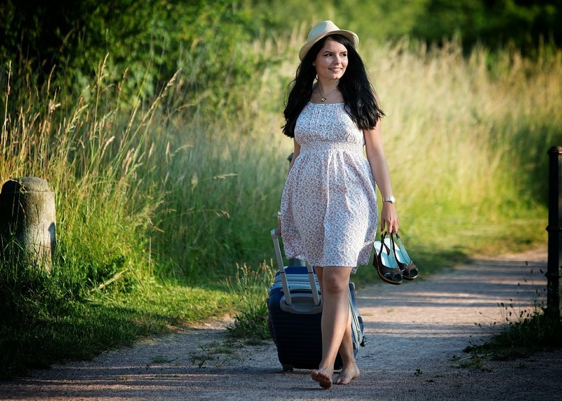 Comitetul Sectorial Turism: Hotelurile au doar 70% din necesarul de personal, SRL-uri eliberează diplome pe bandă rulantă