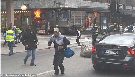 Un cetățean român se află printre răniții în atacul de la Stockholm, informează MAE