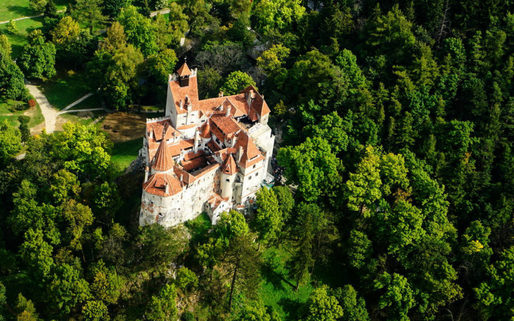 Trif vrea să atragă turiștii asiatici în circuite comune la castele și cetăți medievale din România și Polonia