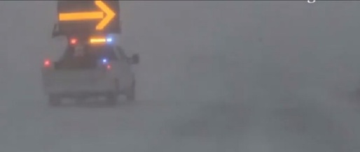 VIDEO Furtună de zăpadă și ploi abundente în SUA: Șase persoane au decedat