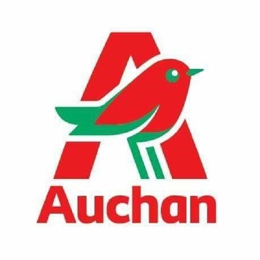 Auchan a vândut borsete pe care erau imprimate svastici naziste