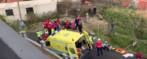 VIDEO Cel puțin 28 de persoane și-au pierdut viața după ce un autocar cu turiști germani s-a răsturnat
