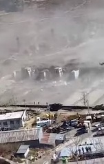 VIDEO: Un ghețar din Himalaya s-a desprins și a lovit un baraj, omorând 100-150 de oameni