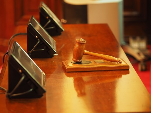 DECIZIE Ședințe de judecată desfășurate exclusiv în sistem online pentru anumite cauze, începând cu 1 ianuarie