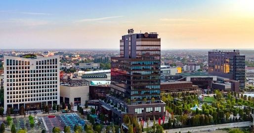 UPDATE: Amenințare cu bombă la Iulius Town, cel mai mare centru comercial din Timișoara