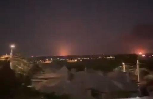 VIDEO Rușii au atacat cu drone porturile ucrainene de pe Dunăre. UPDATE MApN: România a fost în pre-alertă aeriană și a ridicat F-16 