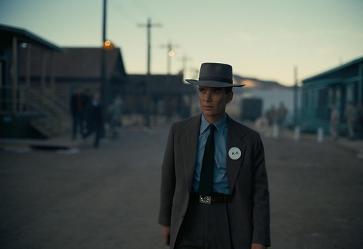 Hollywood se îndreaptă spre Oscaruri, cu "Oppenheimer" favorit