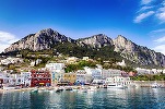 Revoltă în Capri din cauza turiștilor: A devenit dormitorul lor!