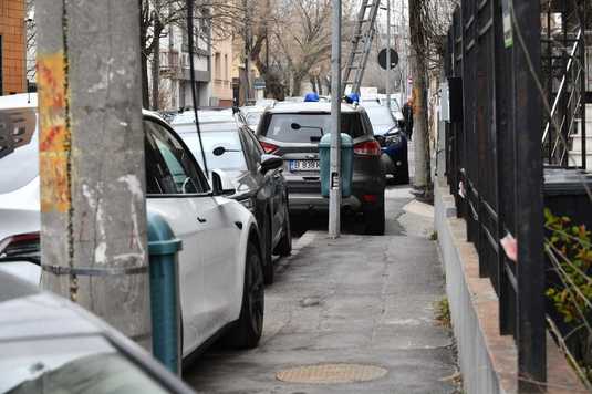 FOTO Start la reabilitarea cartierului Grozăvești, inclusiv pentru a elibera trotuarele de mașini