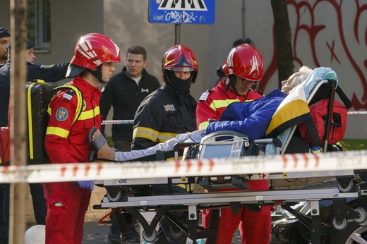 Explozie puternică în București. Preoții parohiilor din zonă, pregătiți să ofere sprijin material familiilor afectate VIDEO&FOTO