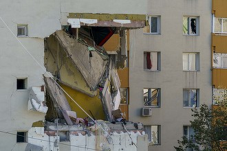 Explozie puternică în București - Noi imagini de la fața locului FOTO