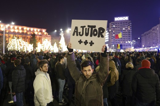 Proteste pe tema justiției în mai multe orașe din țară FOTO