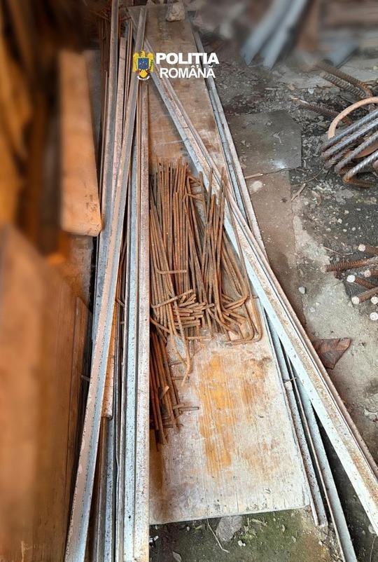 FOTO Furt pe șantier. Unii muncitori care lucrează la reabilitarea liniei de cale ferată pe tronsonul Cluj-Napoca - Oradea sunt bănuiți de furt