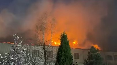VIDEO Incendiu puternic la Mănăstirea Bistrița