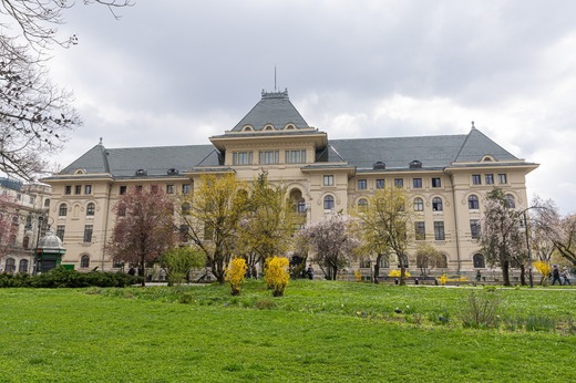 Ciucu deschide Primăria Capitalei în weekend-uri FOTO