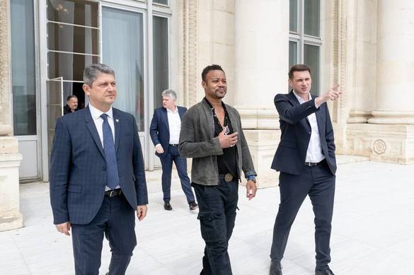 FOTO Cuba Gooding Jr, la Senatul României