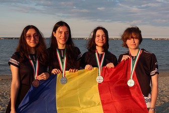 FOTO România a obținut 4 medalii la Olimpiada Europeană de Informatică pentru Fete
