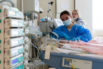 NN a sprijinit cu peste 2 milioane de euro înființarea unei secții de chirurgie cardiovasculară pediatrică în cadrul Spitalului de Copii Marie Curie din București