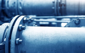Echipele Veolia România Soluții Integrate intervin pentru remedierea avariei la conducta magistrală de apă din zona Ivancea–Progresu, Curtea de Argeș