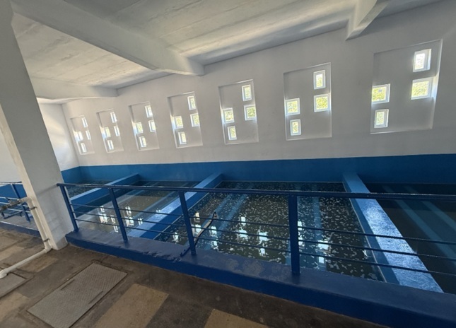 FOTO Echipele Veolia au finalizat lucrările de reabilitare și modernizare a Stației de Tratare a Apei din Curtea de Argeș, pe fondul crizei apei potabile. Apa din rețea conținea o bacterie periculoasă