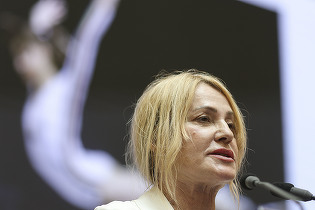 Parc din București, denumit „Nadia Comăneci”. 50 de ani de la prima notă de 10 din istoria gimnasticii la Olimpiadă. Propunere a lui Ciucu
