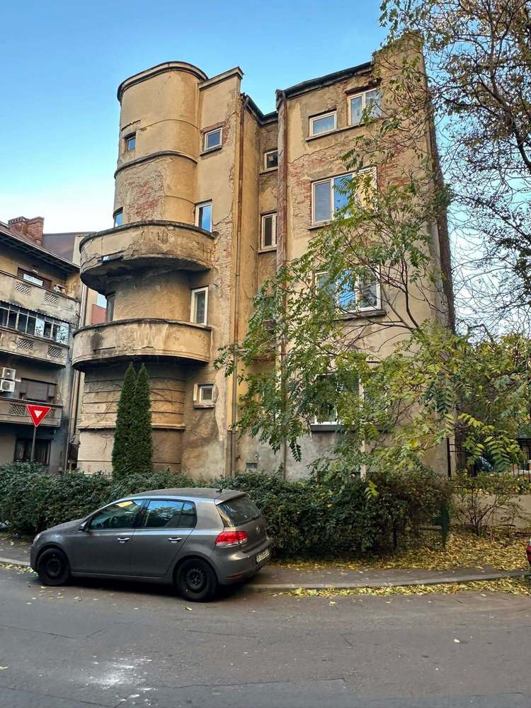 FOTO&LISTA 13 clădiri din București vor intra în consolidare seismică