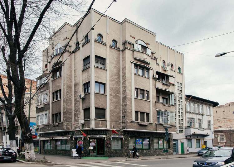 FOTO&LISTA 13 clădiri din București vor intra în consolidare seismică