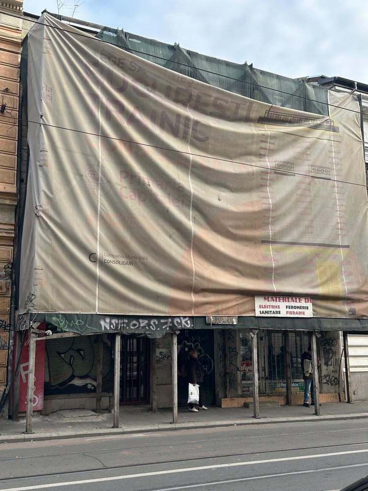 FOTO&LISTA 13 clădiri din București vor intra în consolidare seismică