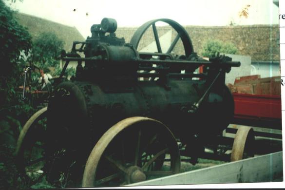 Locomobil, construit în 1910-1920 în Anglia, exportat ilegal. Sursa foto: cimec.ro