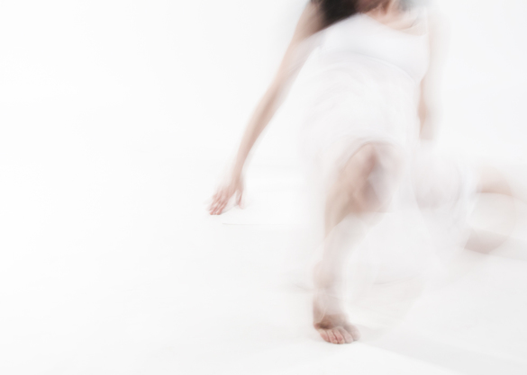 Stefania Becheanu, Introspection/ Danse pour s'oublier (2013), sursa foto Eastwards Prospectus