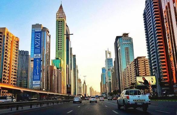 FOTO Cel mai înalt hotel din lume, inaugurat în Dubai