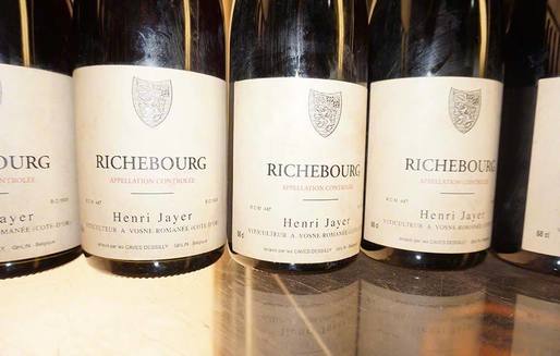 Peste 1.000 de sticle de vin ale viticultorului Henri Jayer, vândute la licitație pentru aproape 30 de milioane de euro