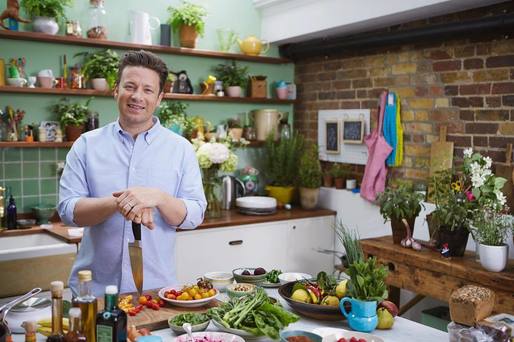 Celebrul Chef Jamie Oliver are probleme și caută investitor pentru lanțul său de restaurante