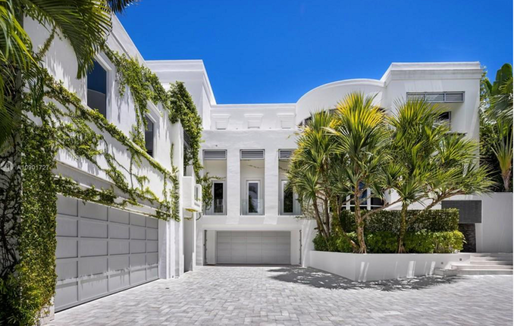 FOTO Tommy Hilfiger și soția lui vând pentru 24,5 de milioane de dolari o proprietate din Miami