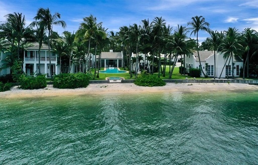 FOTO Sylvester Stallone și soția lui au plătit peste 35 de milioane de dolari pentru o proprietate în Florida