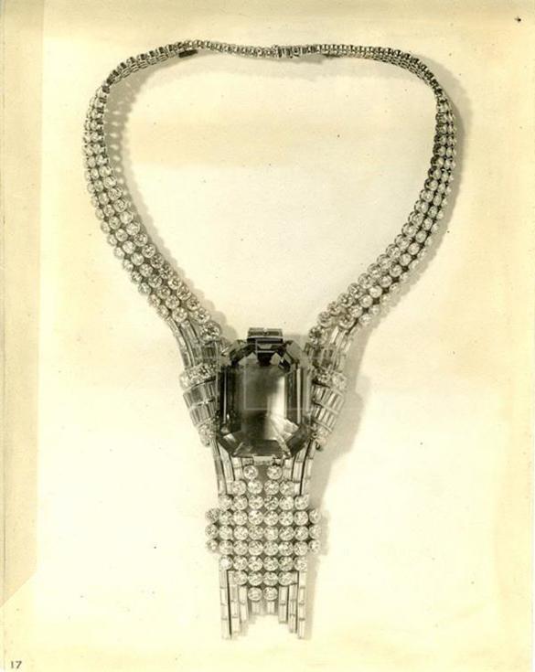 FOTO Tiffany reeditează un colier istoric cu un nou diamant de 80 de carate