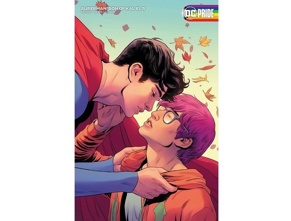 FOTO Superman va fi bisexual 