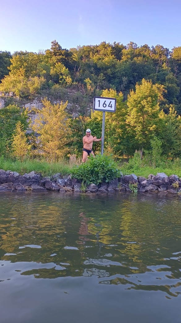 Avram Iancu a traversat înot Europa fără costum de neopren FOTO