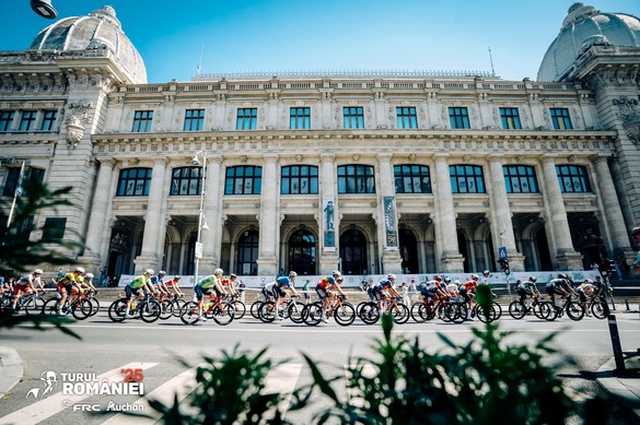 Turul României s-a terminat cu o adevărată sărbătoare ciclistă în centrul Capitalei