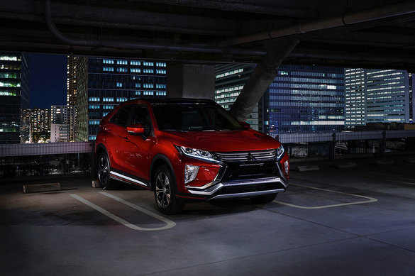 FOTO Mitsubishi Eclipse Cross - primele date oficiale înainte de Geneva