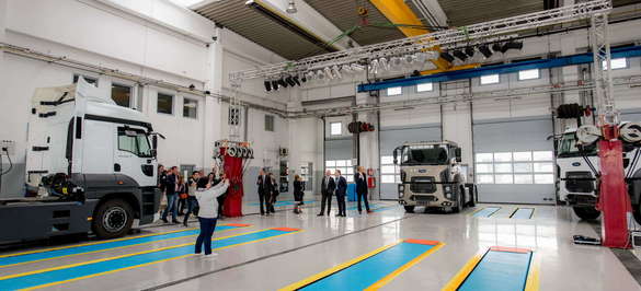 FOTO Ford Trucks deschide în România cel mai mare birou pe care îl are în Europa