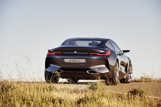 FOTO Primele fotografii oficiale cu BMW Concept Seria 8. Coupe-ul derivat din Serie 7 va deveni cel mai rafinat model al bavarezilor