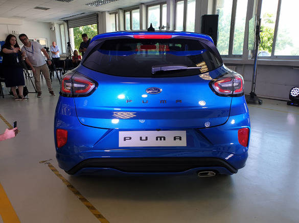 VIDEO & FOTO Ford Puma, primele imagini direct de la uzina din Craiova. Caracteristicile noii mașini, prețuri estimate și detalii complete