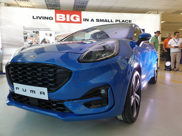 VIDEO & FOTO Ford Puma, primele imagini direct de la uzina din Craiova. Caracteristicile noii mașini, prețuri estimate și detalii complete