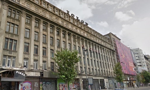 FOTO Clădire celebră din centrul Bucureștiului, scoasă la vânzare cu preț redus aproape la jumătate