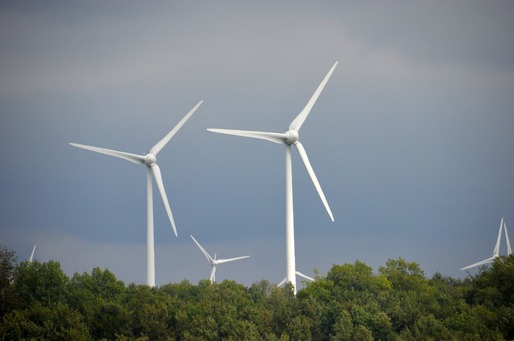 Caz rar - Turbinele eoliene din România consumă energie în loc să o producă
