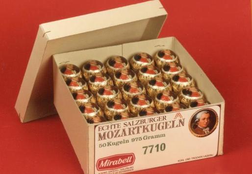 Cel mai mare producător de ciocolată din România preia celebrele bomboane Mozart, dărâmate de pandemie