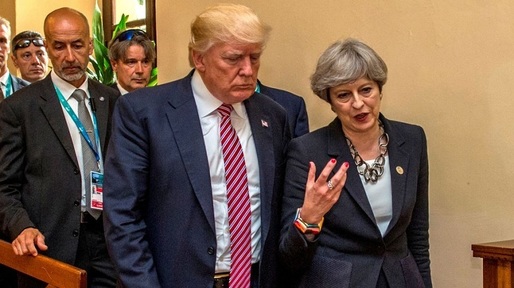 Theresa May și Donald Trump au discutat despre dorința de a încheia un acord comercial ambițios după Brexit