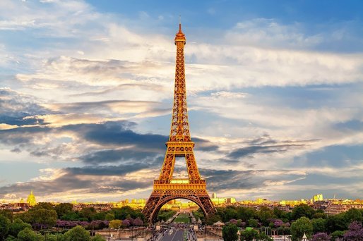  Parisul ar putea intra în alertă maximă de luni 