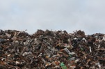 VIDEO O anchetă arată cum ajung ilegal deșeurile din Marea Britanie în România. Tanczos Barna: Există acest fenomen